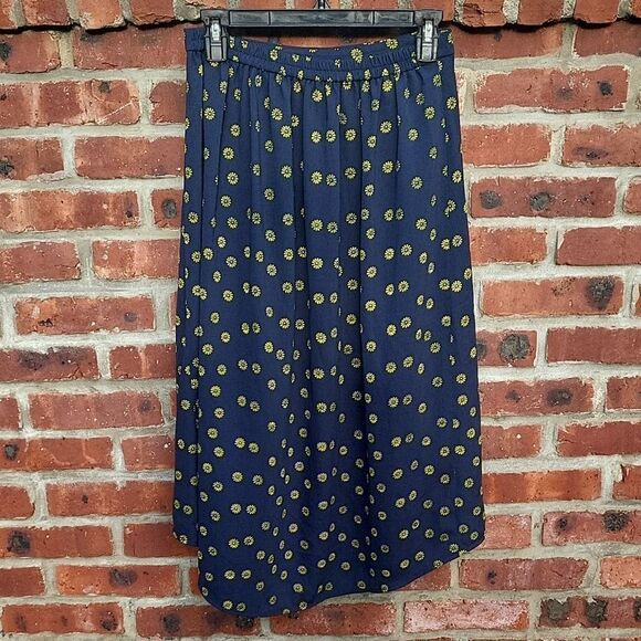 J. CREW Floral Skirt - Picture 8 of 8